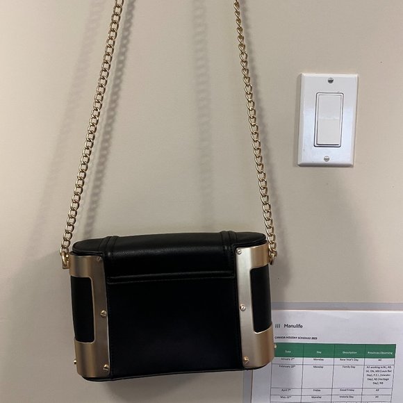 Aldo handbag with metal sling - Picture 4 of 4